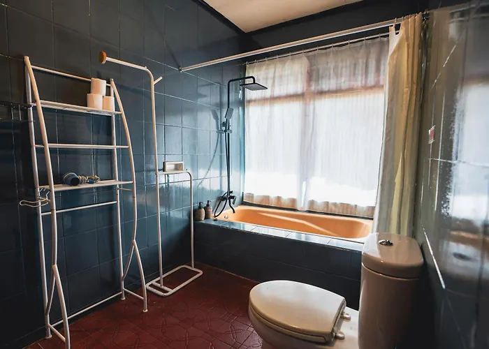 Om Wellness Hotel *