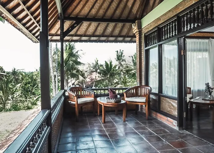 Om Wellness Hotel *