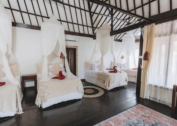 Om Wellness Hotel *